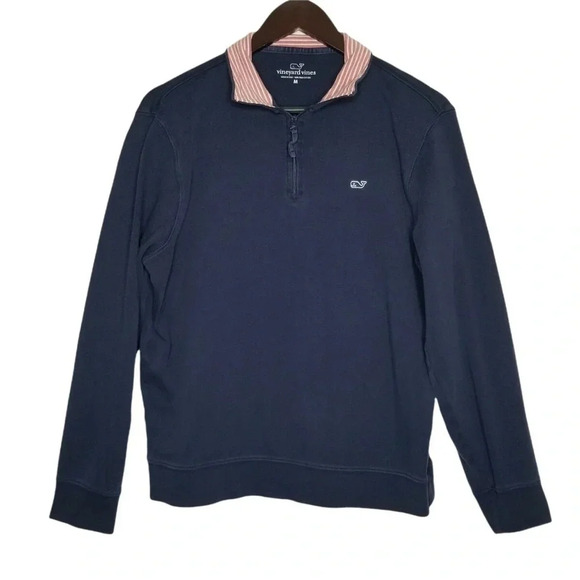 Vineyard Vines Other - Vineyards vine navy blue quarter zip pullover men’s size medium, good condition